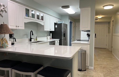 Fort Walton Beach - Destin Condo | Gulf Front! Amazing views- directly on the Ocean!