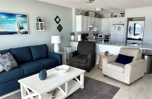 Fort Walton Beach Condo | *GULF FRONT CONDO* Amazing Ocean Views* Island Sands 308 w/beach service
