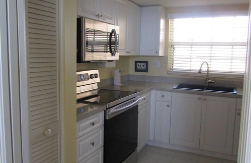 Vanderbilt Beach Condo | Gulf Front Condo on Beautiful Vanderbilt Beach