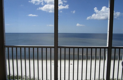 Vanderbilt Beach Condo | Gulf Front Condo on Beautiful Vanderbilt Beach