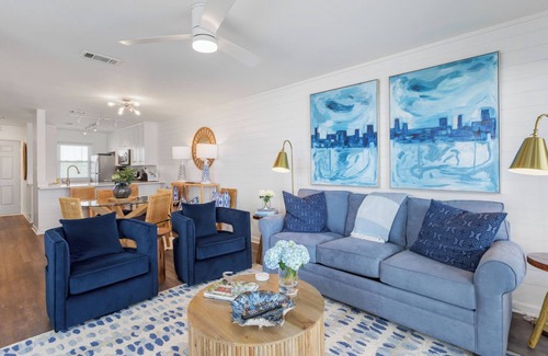 Sunnyside House | Gulf Front - Private Beach Access - Pool - Beach Chairs!