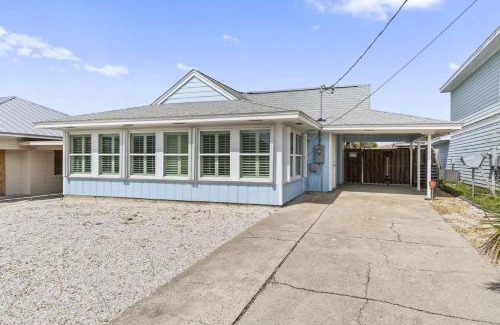 Crescent Beach House | Gulf Holiday Home