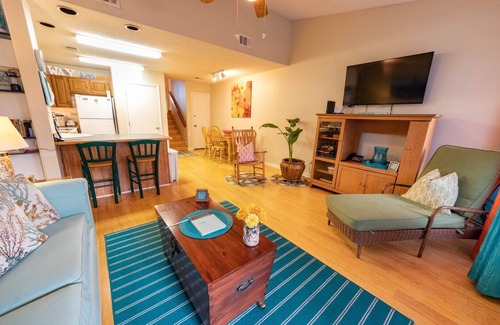 East End House | Gulf views, community pool, 60 seconds to the beach!