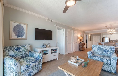 Destin Condo | Gulf Views-Dolphin Sightings! Destin Beachfront Property-2BR/2BA condo sleeps 6