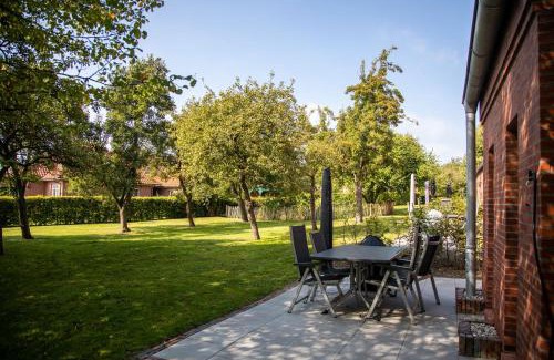 Upleward Apartment | Gulfhof Boomgaarden 6 Lucas
