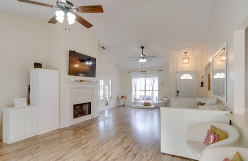 Gulfport House | Gulfport Home w/ Patio - 6 Mi to Beaches!