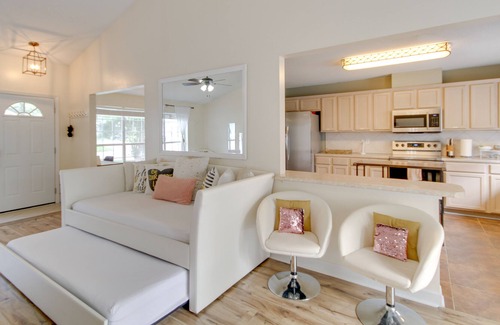Gulfport House | Gulfport Home w/ Patio - 6 Mi to Beaches!