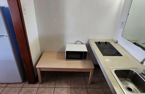 Central City Hotel | Gulfway Motel By OYO Near Airport I 37