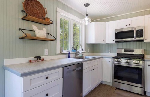 Orland House | Gully Brook Cottage! Lake Access!