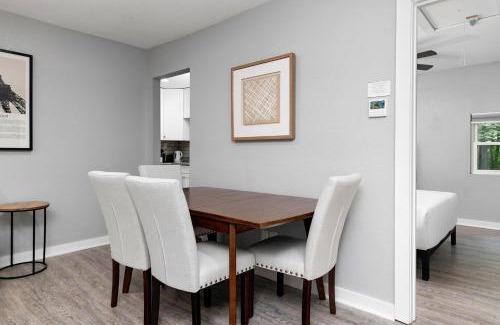 Nellysford House | Gum Tree 5 with Wintergreen Advantage