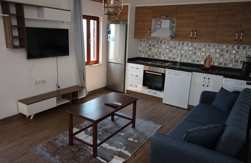 Koyunbaba Apartment | Gumusluk Tramonto Evleri