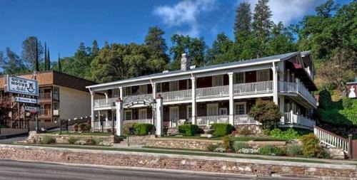 Sonora Hotel | Gunn House Hotel