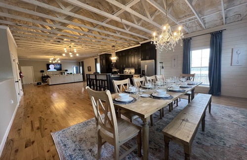 Guntersville House | Gunters Loft Arcade