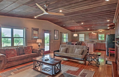 Guntersville Cabin | Guntersville Cabin w/Lake Views!