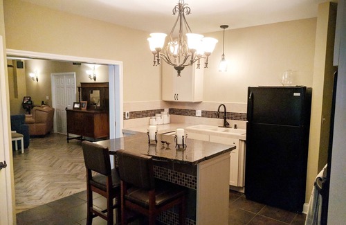 Buford Apartment | Guppy's Hideaway
