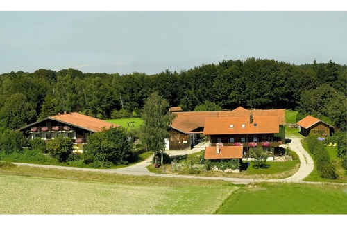 Bad Birnbach Apartment | Gut ausgestattete FeWo in Südlage