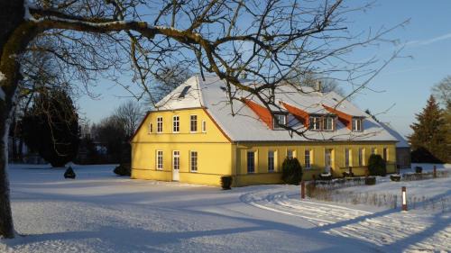 Gingst Apartment | Gut Rattelvitz, Parterre A OST