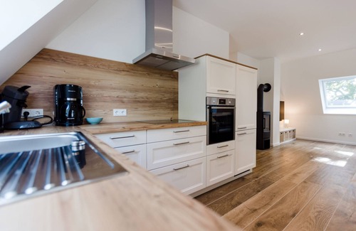 Rhedebrugge Apartment | Gute Auszeit - Ferienwohnung Weitblick