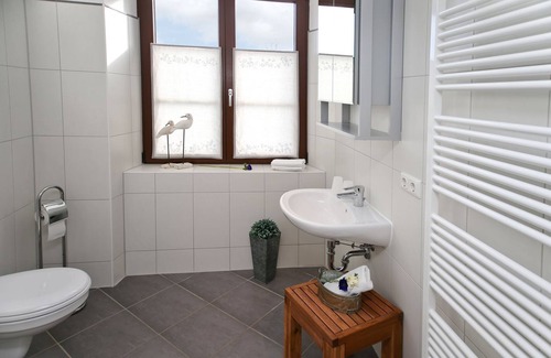 Kaegsdorf Apartment | Gutshaus von Bülow - 19-05 - Gutshaus von Bülow 2 km west of Kühlungsborn (Objekt