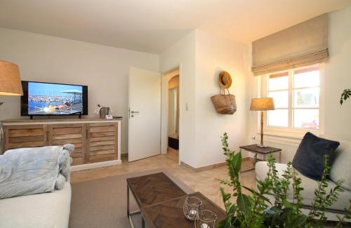 Kroepelin Apartment | Gutshof Dornbusch Fewo 1 - AM BRUNNEN