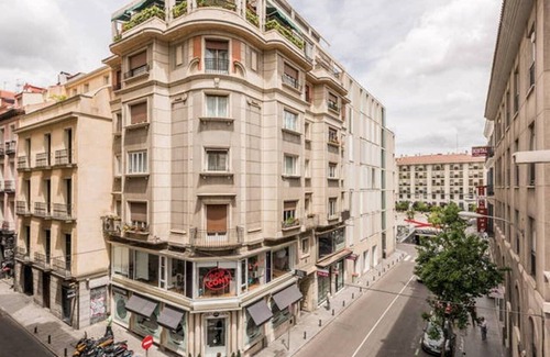 Centro Apartment | GV2, Huge apartment in the Heart of Madrid (Gran Vía)