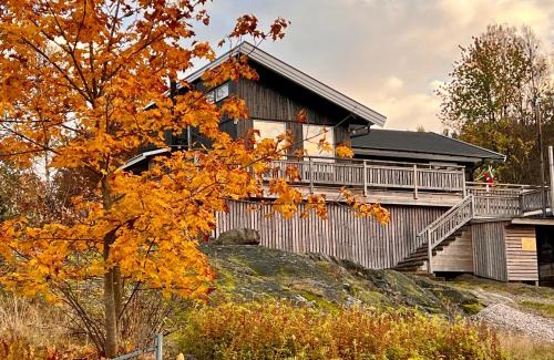Svenshogen House | Hällesdalens Gård - semesterhus i Bohuslän