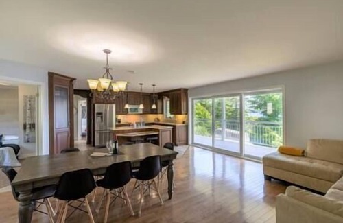 Mauricie House | Hôtel à la maison - Domaine Du Lac-aux-Sables