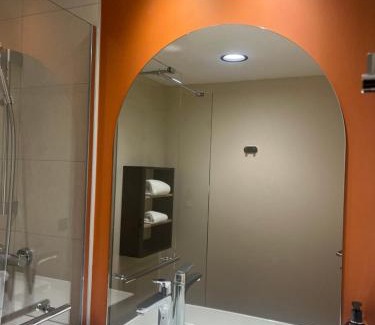 Chalons-en-Champagne Hotel | Hôtel AKENA Chalons-en-Champagne