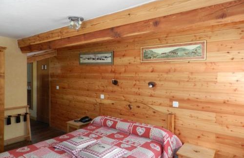 Bourg-Saint-Maurice Hotel | Hôtel Arolla