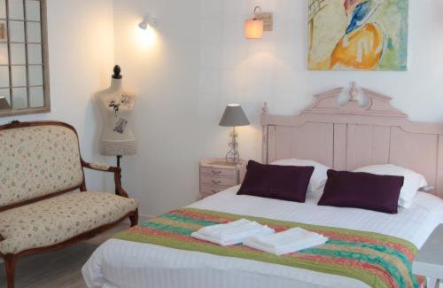 La Roche-Posay Hotel | Hôtel Au Clos Paillé La Roche Posay
