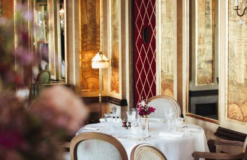 Champs-Elysees Hotel | Hôtel Barrière Fouquet's Paris