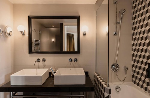 Quartier des Invalides Hotel | Hôtel Bourgogne & Montana