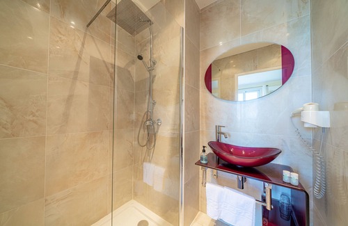 Lucciana Hotel | Hôtel Castellu