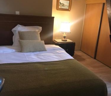 Illiers-Combray Hotel | Hôtel de l image