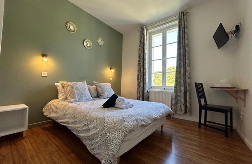 La Roquebrussanne Hotel | Hôtel de la loube