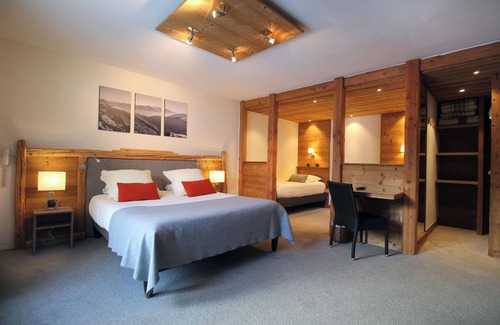 Valloire Hotel | Hôtel du Crêt Rond - Logis