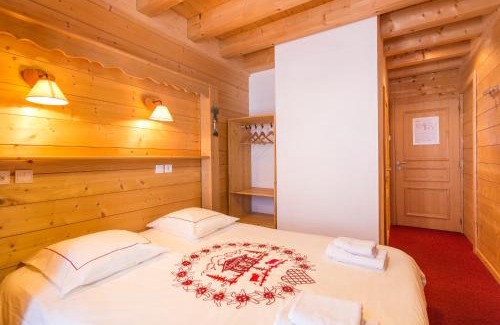 Les Eucherts Hotel | Hôtel L'Accroche Coeur