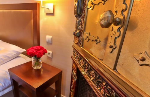 Vincennes Hotel | Hôtel Le Home