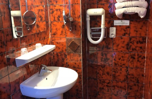 Modane Hotel | Hôtel Le Perce Neige