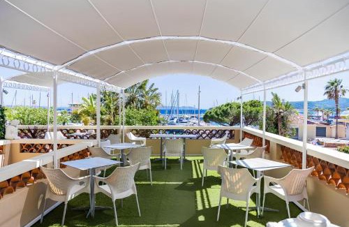 Le Lavandou Hotel | Hôtel Le Rabelais