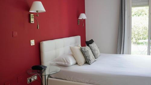 Lucciana Hotel | Hôtel Les Jardins