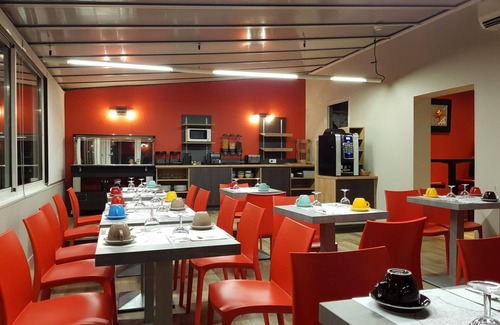 Clermont-Ferrand Hotel | Hôtel Lune Etoile La Pardieu