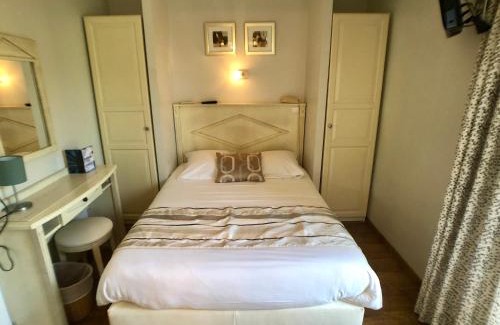 Le Lavandou Hotel | Hôtel Méditerranée