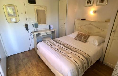 Le Lavandou Hotel | Hôtel Méditerranée