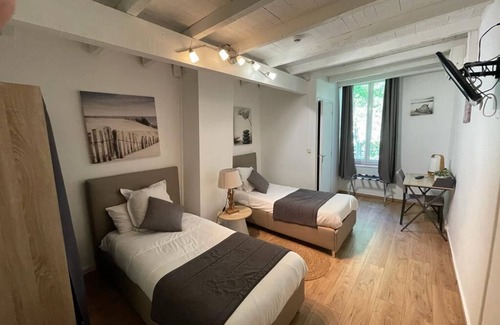 Costieres Hotel | Hôtel Mas de Galoffre