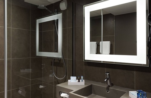 Saint-Pierre-du-Perray Hotel | Hôtel Novotel Senart Golf de Greenparc