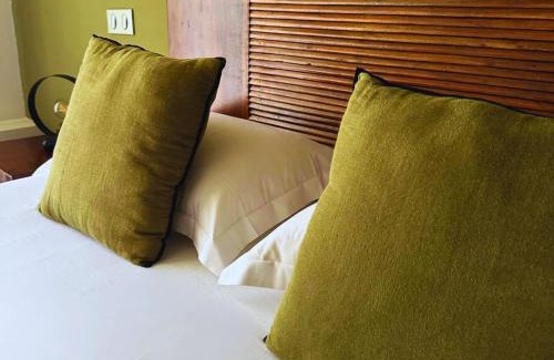 Biguglia Hotel | Hôtel Pineto