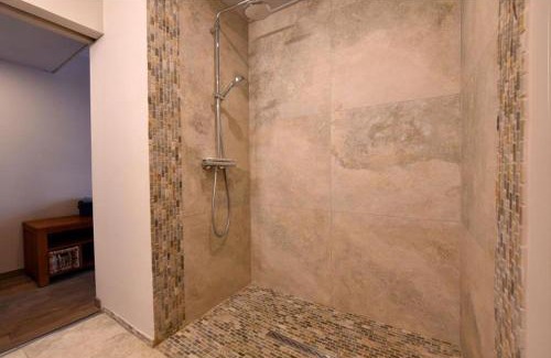 Biguglia Hotel | Hôtel Pineto