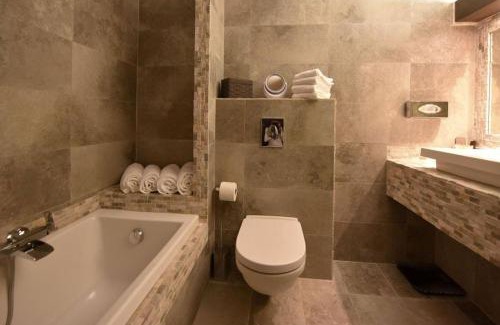 Biguglia Hotel | Hôtel Pineto