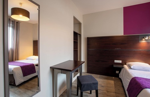 Limonest Hotel | Hôtel - Restaurant La Caborne